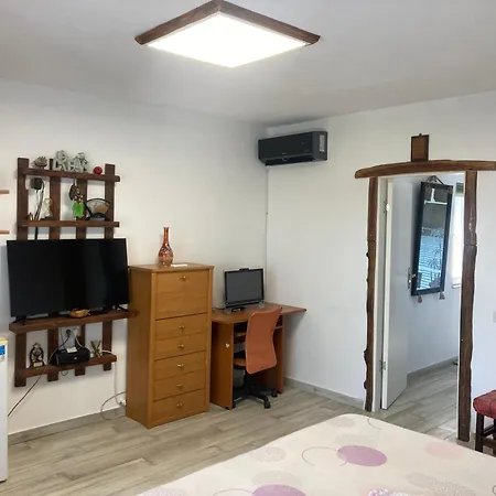 Gogo's House